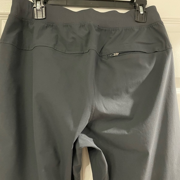 Lululemon Joggers - Picture 5 of 5